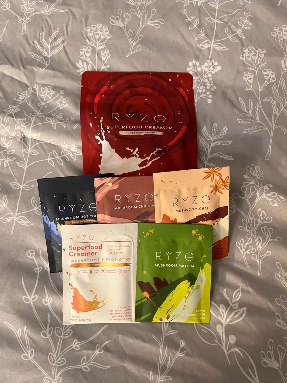 Superfood Creamer and sample packs